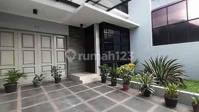 Rumah Elit LT 123 m2, area BKR, Bandung
