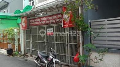 Rumah Elite di Kawasan Glodok, Jakarta Pusat, LB 200m², Harga 4,2 Miliar