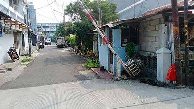 Jual Rumah Mewah LT 378 m2 Area Jelambar, Jakarta Barat