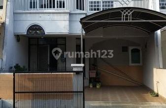 Jual Rumah Mewah Luas 96 m2 Area Green garden, Jakarta Barat