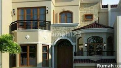 Hunian Mewah di Kawasan Green garden, Jakarta Barat, LB 302m², Harga 5,8 Miliar