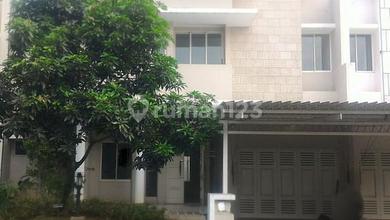 Rumah Modern Luas 300 Jual di Gading Serpong, Tangerang