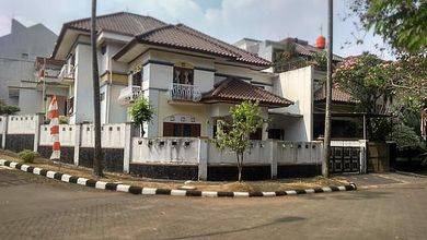Jual Rumah 300 area Cinere, Depok