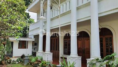 Rumah Area Premium Pondok Indah, Jakarta Selatan - Harga Terbaik 46 Miliar