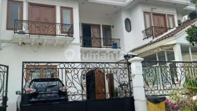Jual Rumah Siap Huni di Gading Serpong, Tangerang, Luas 403 m2