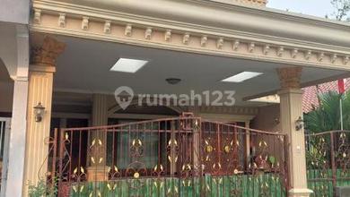 Kesempatan Langka, rumah Mewah di Karawaci, Tangerang, LB 315m²