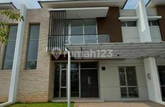 Disewakan Rumah Minimalis Kawasan Pantai Indah Kapuk, Jakarta Utara, LT  150 m2