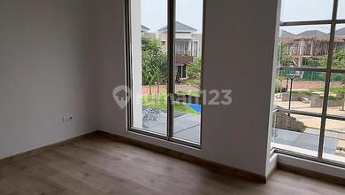 Disewakan Rumah Minimalis Daerah Pantai Indah Kapuk, Jakarta Utara, LT  90 m2