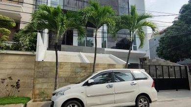 Jual Rumah Siap Huni area Sunter, Jakarta Utara, Luas 240 m2