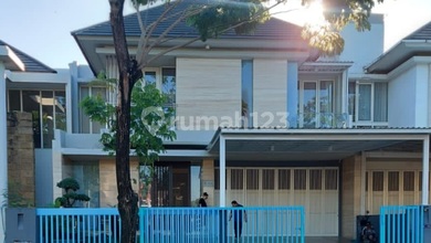 Hunian Mewah di Lakarsantri, Surabaya, 5 KT, LT 336m²