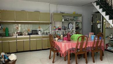 Rumah Modern di Matraman, Jakarta Timur, Luas 200 m2