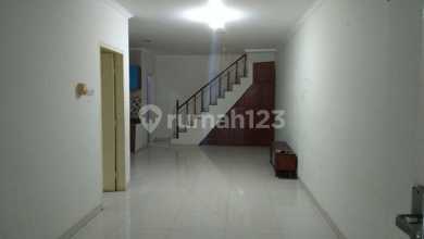 Rumah Sunter danau, siap huni, lingkungan nyaman, bebas banjir