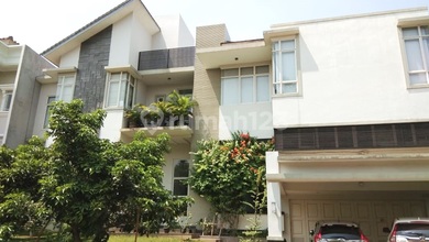 Jual Rumah Mewah LT 644 m2 Area BSD Telaga Golf, Tangerang