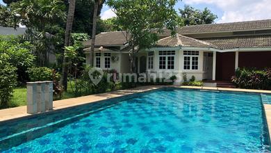 Rumah Sewa Cocok untuk Tinggal dan Kerja Kawasan patra kuningan, Jakarta Selatan