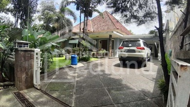 Kesempatan Eksklusif, rumah Mewah di Klojen, Malang, LB 500m²