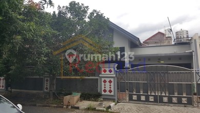 Rumah Elit Luas 300 m2, di Karang Rejo, Semarang