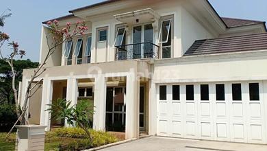 Jual Rumah Mewah Luas 450 m2 Kawasan BSD De Park, Tangerang