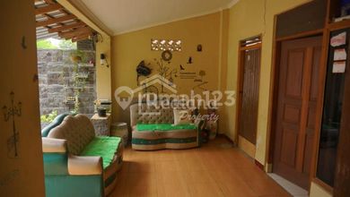 Rumah Siap Pakai di Area Banyumanik, Semarang, LT 414m²