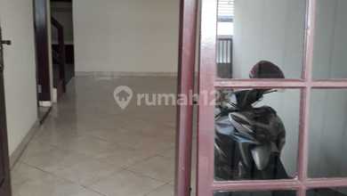 Rumah Sunter, bangunan 1.5 lantai, Non furnish, Rapih