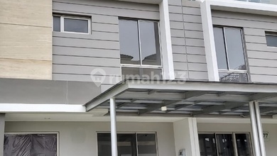 Disewakan Cepat Rumah Bagus dengan Lahan Luas 75 m2 Daerah Pantai Indah Kapuk