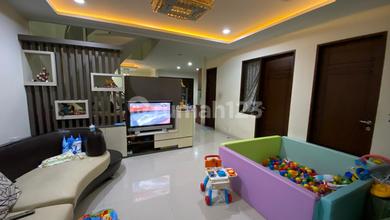 Rumah Rapih dan Siap Huni di Pantai Indah Kapuk