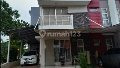 Rumah Rapih dan Siap Huni di Golf Lake Residence
