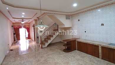 Rumah Sunter, siap Huni, Rapih, Full renovasi, lingkungan Nyaman