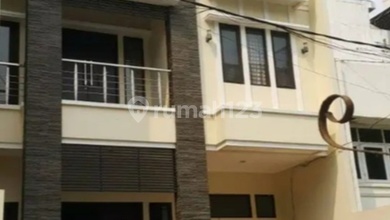 Jual Rumah Cantik Luas 120 m2 area Sawah Besar, Jakarta Pusat
