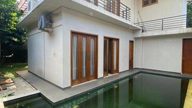 Rumah Mewah Cipete Belakang Citos