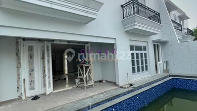 Rumah Mewah di kebayoran baru Jakarta selatan Desain american classic