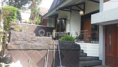 Rumah Premium Luas 325 Jual di Setra Sari, Bandung