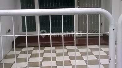 Rumah Dijual di Semanan, Jakarta Barat, LB 80m², Harga Kompetitif!