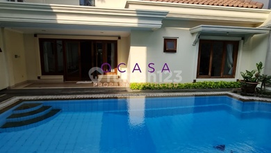 Rumah Modern di Pondok Indah, Jakarta Selatan, Luas 450 m2