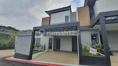 Hunian Elegan di Cimahi Utara, Cimahi, 4 KT, LT 129m²