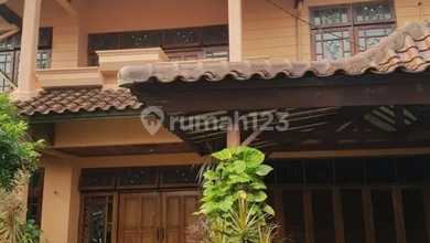 Rumah Area Premium Kramat Jati, Jakarta Timur - Harga Terbaik 4,3 Miliar