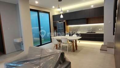 Jual Rumah 166 di Surya Sumantri, Bandung