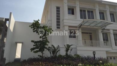 Jual Rumah Cantik LT 585 m2 area Gading Serpong Pondok Hijau Golf, Tangerang