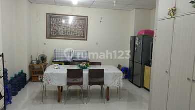 RMH CANTIK DN SDH RAPI