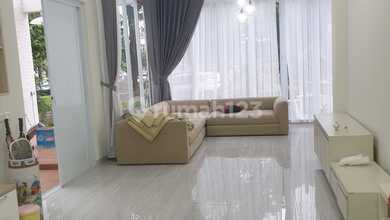 Dijual rumah Eksklusif di Gading Serpong, Tangerang - LT 245m²