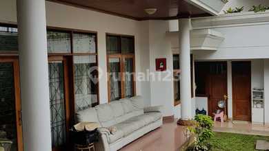 Jual Rumah Bagus LT 490 m2 di Sukasari, Bandung