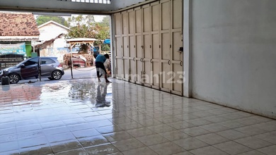 Rumah Modern di Pamanukan, Subang, LT 180 m2