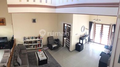 Jual Rumah Megah Luas 195 m2 Area Antapani, Bandung
