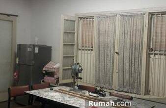 Jual Rumah Bagus LT 437 m2 area Riau, Bandung