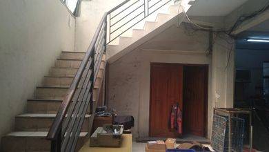 Rumah Sederhana area Lengkong, Bandung, LT 368 m2