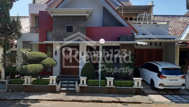 Rumah Premium di Banyumanik, Semarang, Luas 200 m2