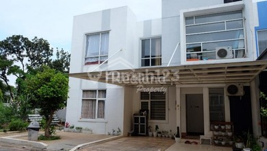 Rumah Elit LT 193 m2, di Semarang Barat, Semarang