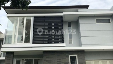 Rumah Minimalis Akasia Survana Padi Hadap Timur ,Siap huni dan bagus luas 297m Jalan Lebar 