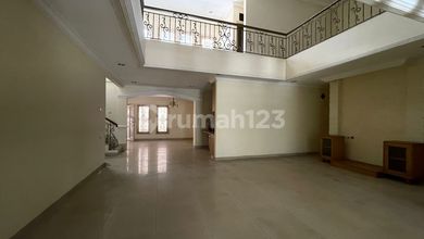 RMH CANTIK DAN MURMER