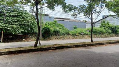 Jual Tanah Area Komplek Alam Sutera Pemandangan Danau dan Taman