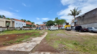 Jual Tanah Lokasi Strategis, LT 989 m2